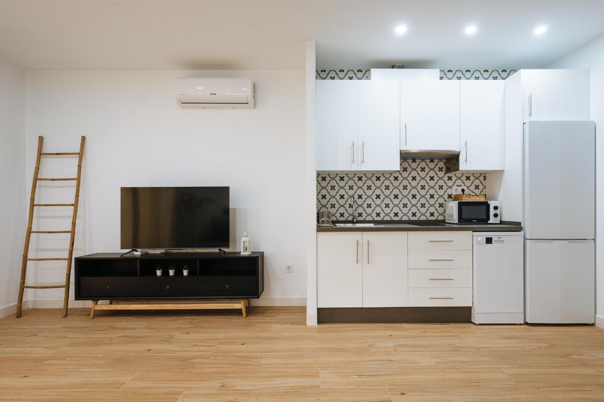 Wish Suite Miraflores De Sevilla Sevilha Exterior foto