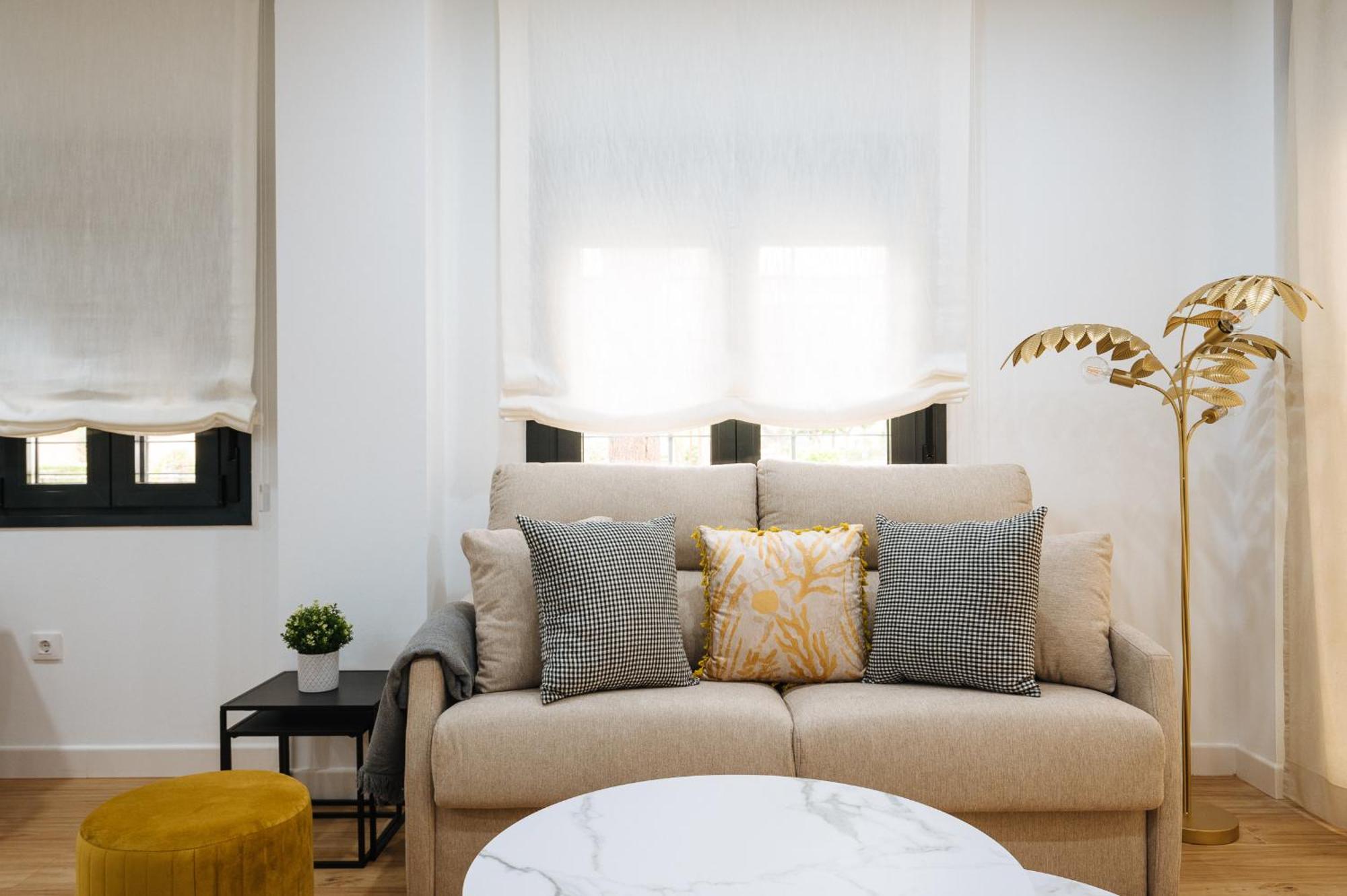 Wish Suite Miraflores De Sevilla Sevilha Exterior foto